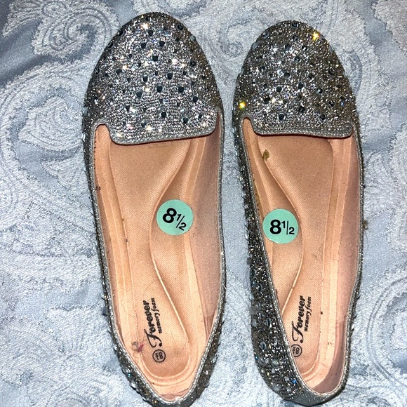 NWT silver crystal flats forever memory foam ❤️💕 - Picture 3 of 4